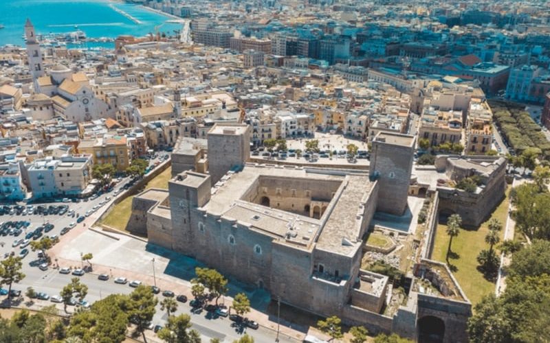 bari-castle
