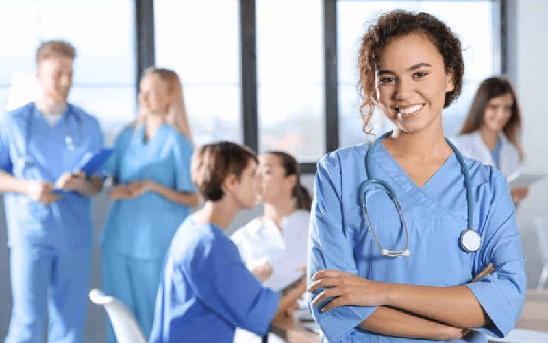 مدرک زبان آزمون لیسانس به پزشکی